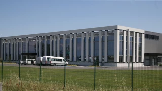 Логистичен център за готова продукция и следпродажбен сервиз ЛИБХЕР
